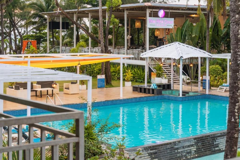 Foxoso La Beach Resort & Spa 果阿旧城 外观 照片